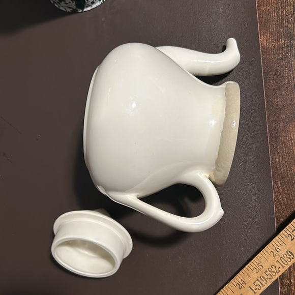 Vintage pottery ceramic teapot - Picture 9 of 11